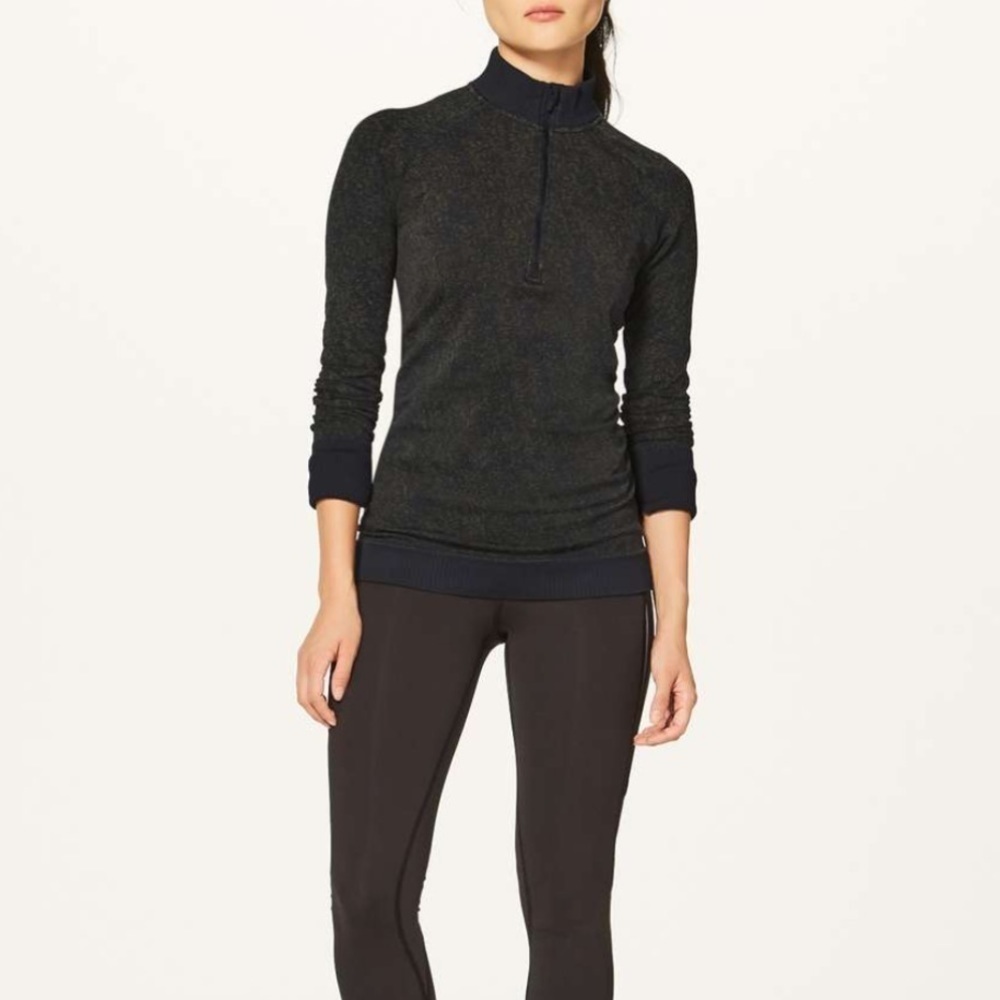 Lululemon Restless half zip long sleeve pullover in black Armony